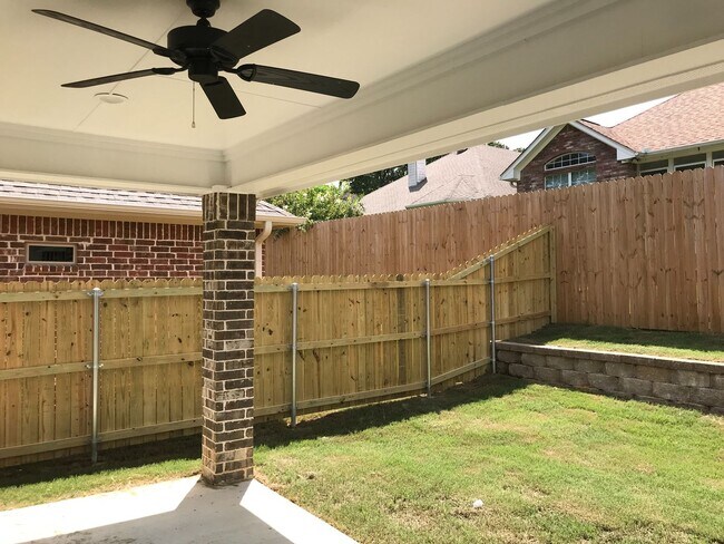 Foto del edificio - 3429 Cottage Ct