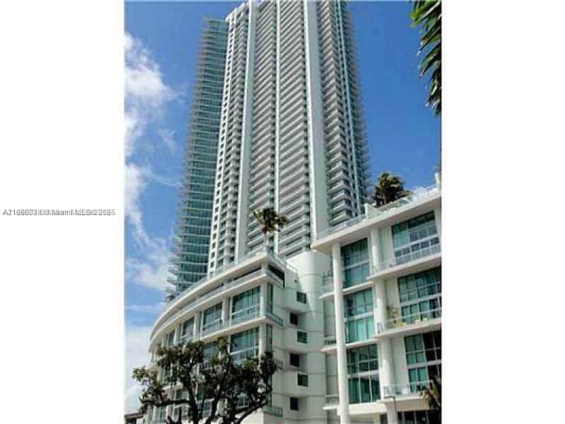 Foto principal - 92 SW 3rd St