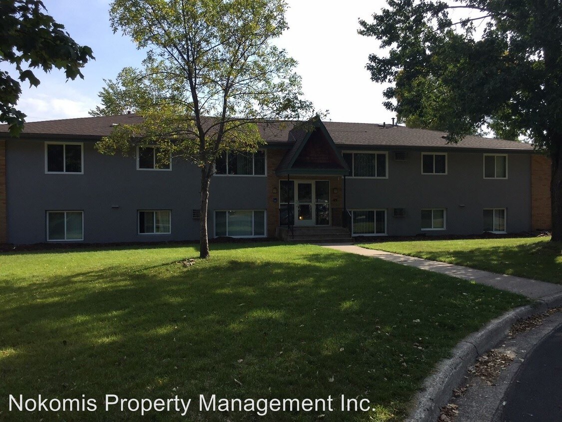Foto principal - 2401 Hampshire Ave S