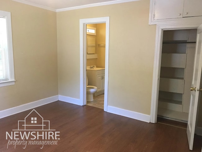 Foto del edificio - 24 Prancer Ave