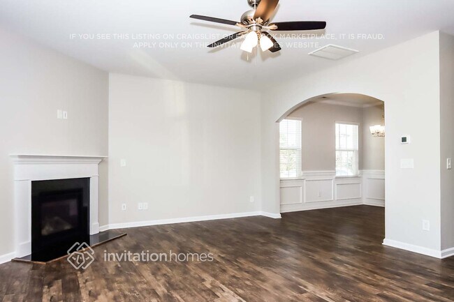 Building Photo - 148 Falls Cove Dr