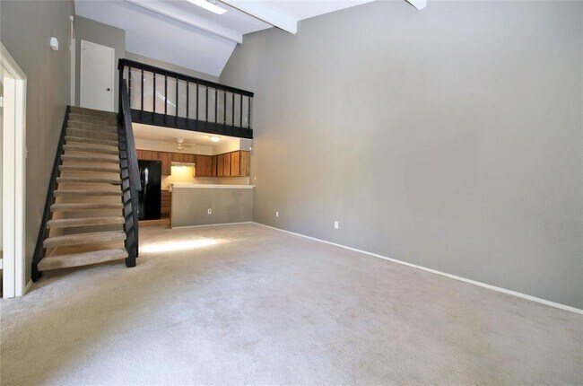 Building Photo - 2909 Hillcroft St