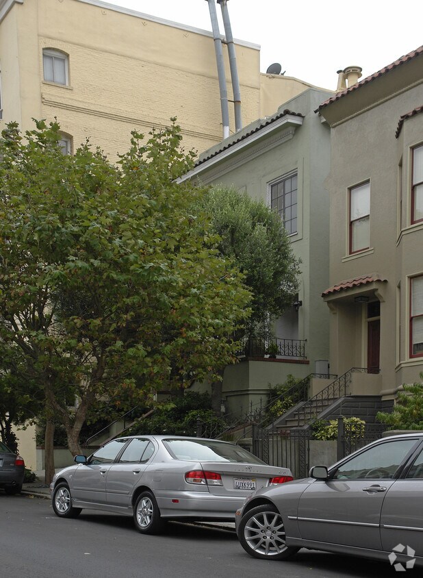 Building Photo - 2351 Pacific Ave