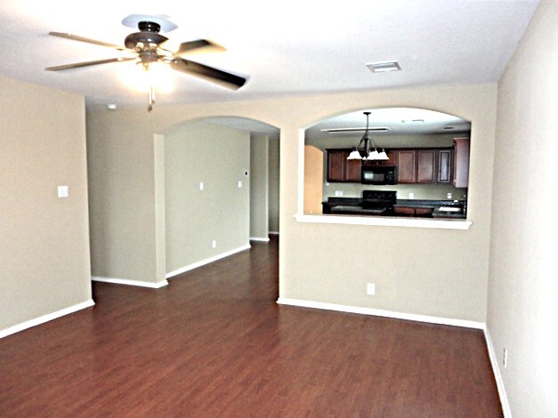 Building Photo - 109 Cowboy Trail