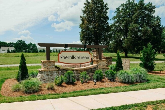 Building Photo - 2880 Sherrills Strm Dr