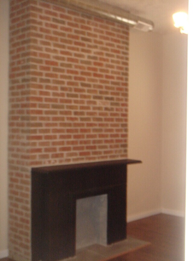 Building Photo - 263 S Monroe Ave