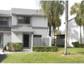 Building Photo - 3343 Carambola Cir S