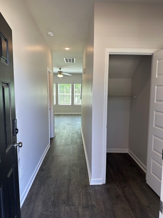 Building Photo - 2115 Kilpatrick LN