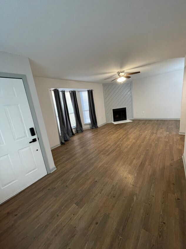 Foto principal - 1757 S Brightside View Dr