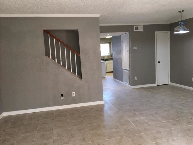 Foto del edificio - 8351 Nairn St