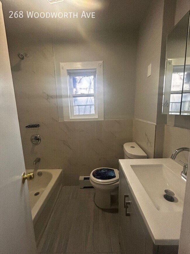 Building Photo - 268 Woodworth Ave