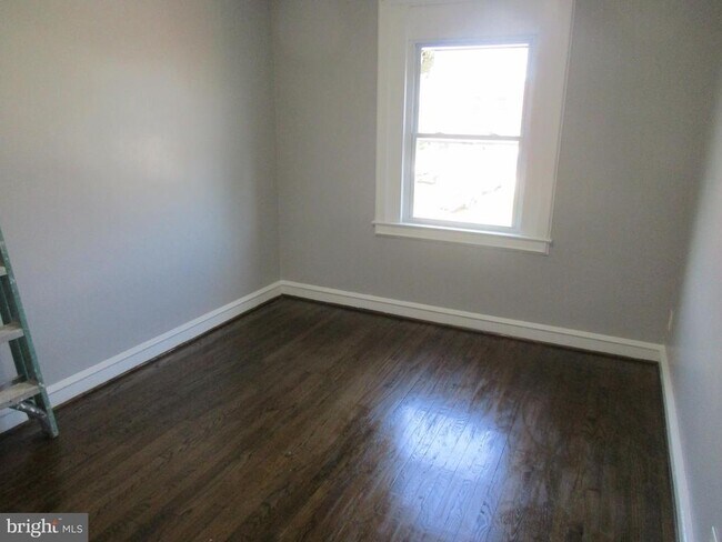 Foto del edificio - 3558 Juneway