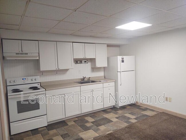 Building Photo - 1203 Steubenville Ave
