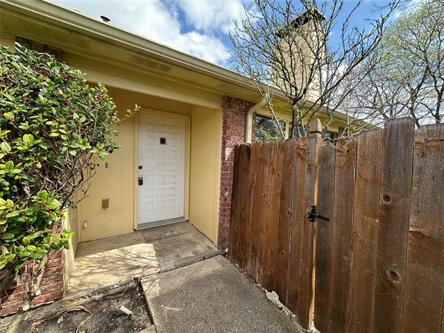 Foto del edificio - 4738 Berridge Ln