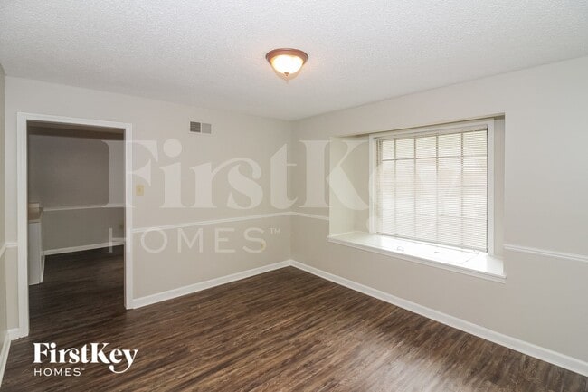 Building Photo - 4119 Friendship Ln