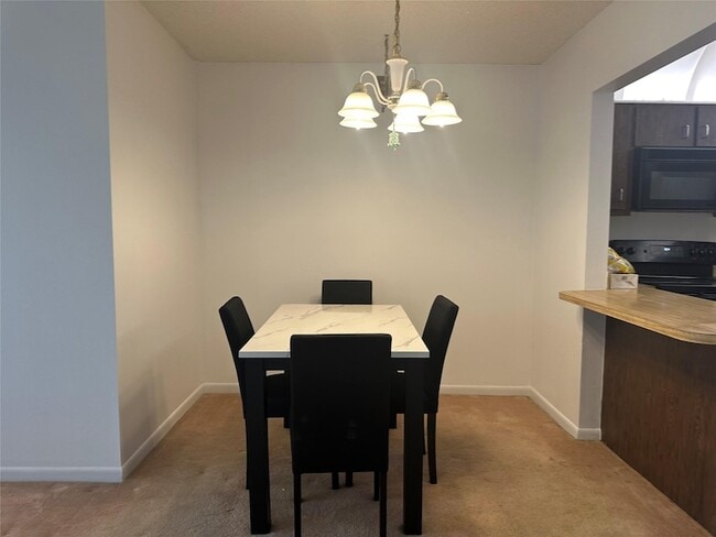 Photo - 327 Pine Ridge Cir Apartment