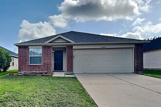 Building Photo - 21922 Willow Shade Ln