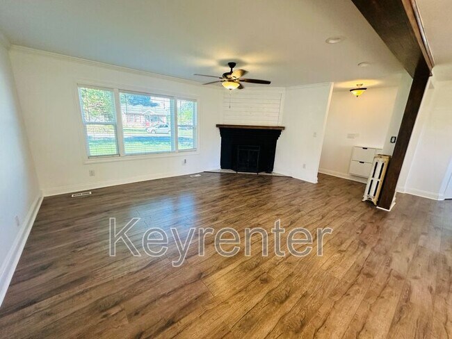 Foto del edificio - 602 W Glenwood Ave NE