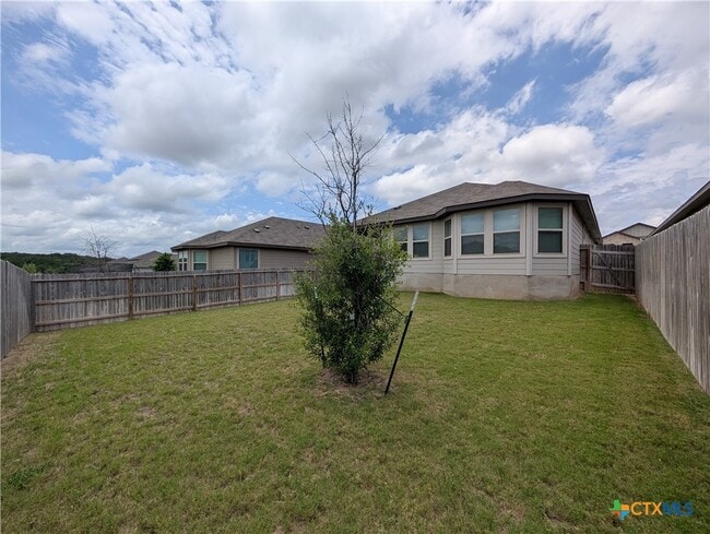 Building Photo - 3069 Charyn Wy
