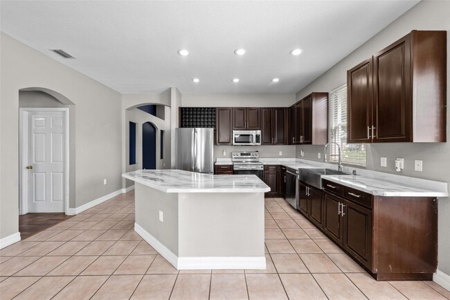 Foto del edificio - 5909 Wedgefield Dr