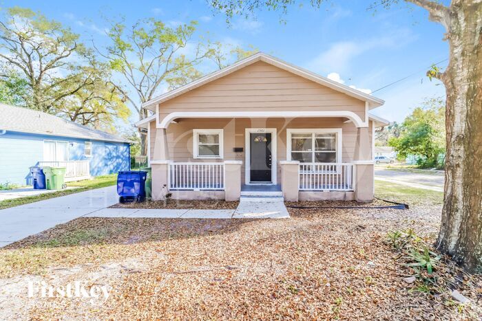 Foto principal - 1501 E Chelsea St