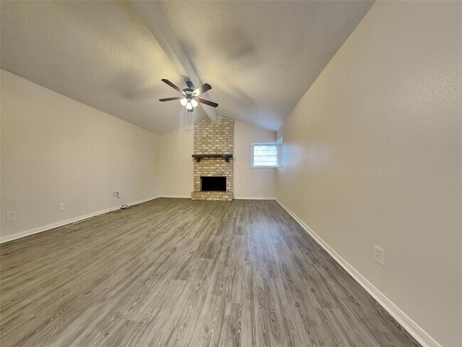 Building Photo - 23238 Briarcreek Blvd