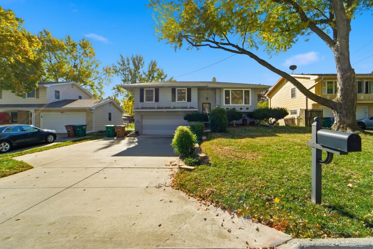 Foto principal - 6502 Allison Ave