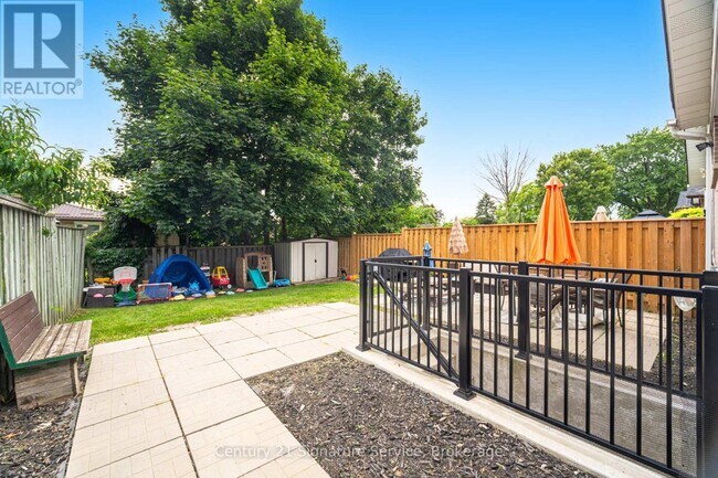 Building Photo - 3583 Ellengale Dr
