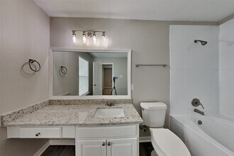 Building Photo - 7734 Pasture Bend Ln