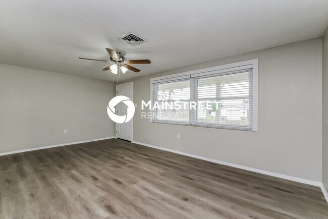 Foto del edificio - 3 Bedroom Pet-Friendly Home in NEW PORT RICHEY, FL with Main Street Renewal