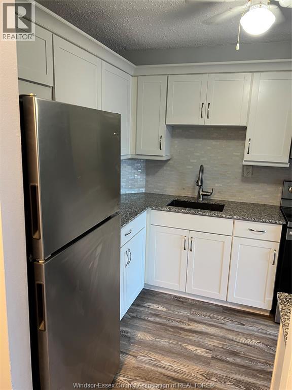 Photo du bâtiment - 3936 Wyandotte St E