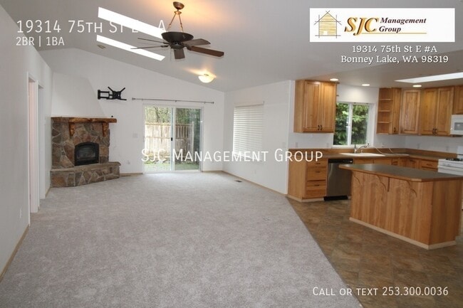 Foto del edificio - 19314 75th St E