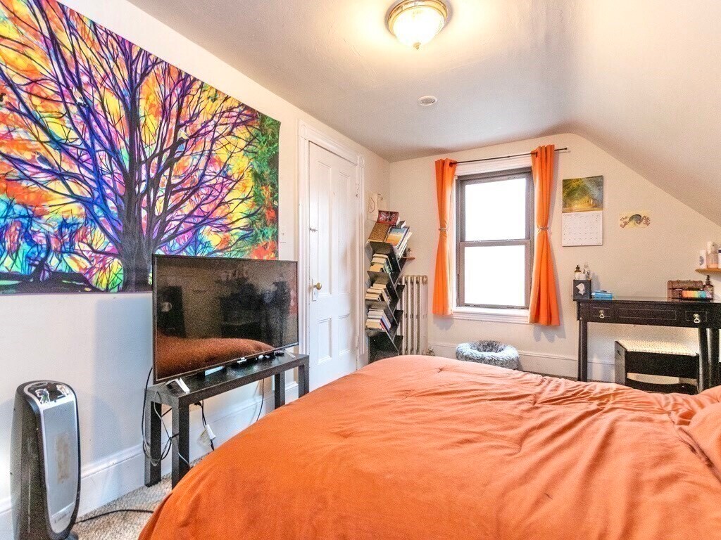 Primary Photo - 17 Cushman Rd