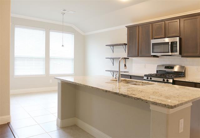 Foto del edificio - 1108 Kingston Ct