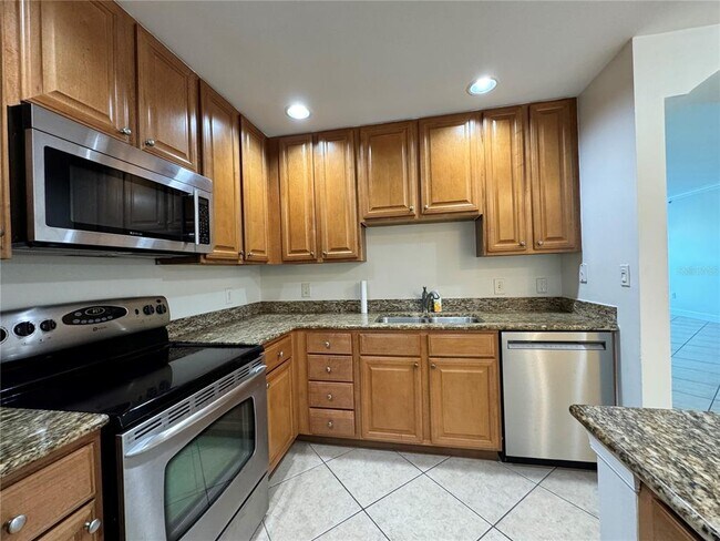 Foto del edificio - 808 3rd Ave W