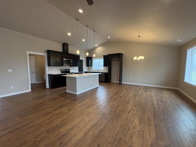 Foto del edificio - 130 Doggone Ln