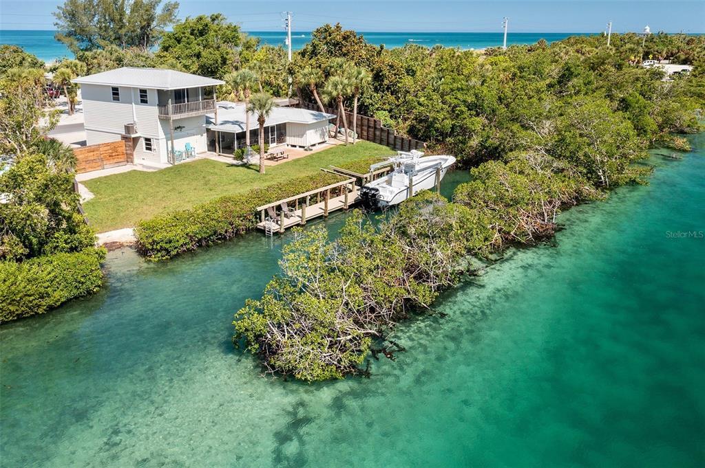 Primary Photo - 407 S Casey Key Rd