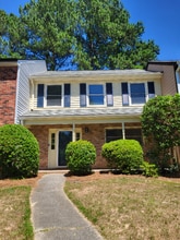 Building Photo - 5018 Bell Dr SE