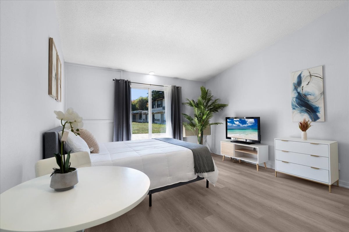 Primary Photo - Newly Renovated Bachelor Suites