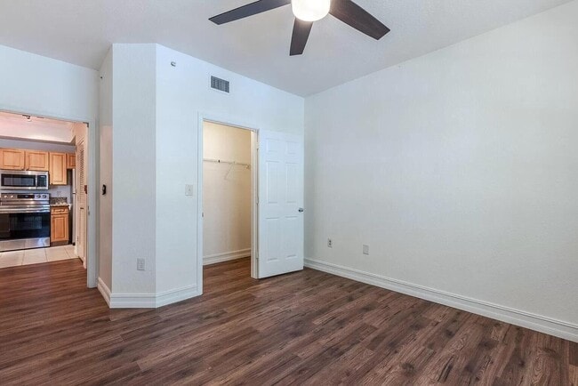 Building Photo - 15175 Michelangelo Blvd