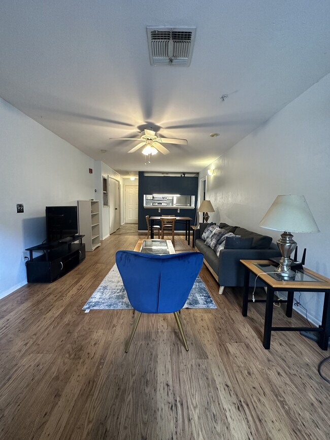 Foto del edificio - 4000 SW 23rd St