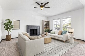Building Photo - Tradewinds Apartment Homes