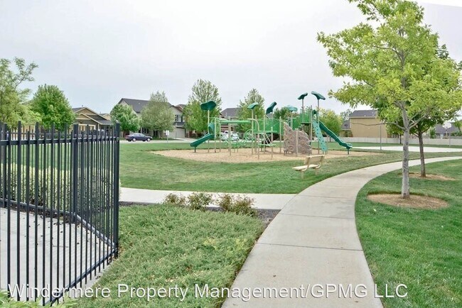 Building Photo - 4 br, 2.5 bath House - 9954 W Rustica Street