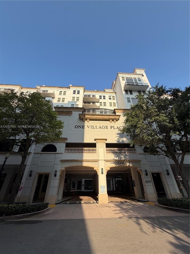 Photo - 4100 Salzedo Street, Coral Gables, FL 33146 - 2 BR 2 BA condo