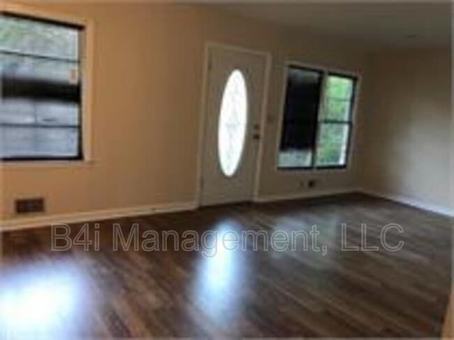 Foto del edificio - 1422 Lincoln Rd