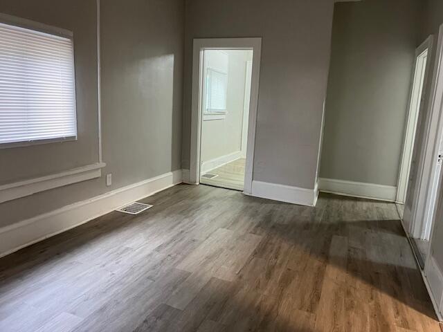 Building Photo - 1056 Olmstead Ave