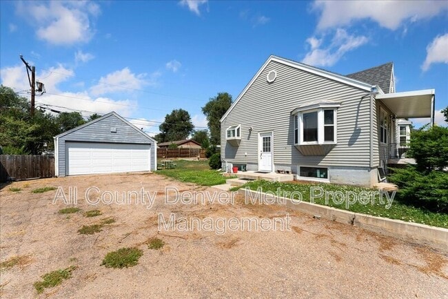 Building Photo - 1331 Ammons St