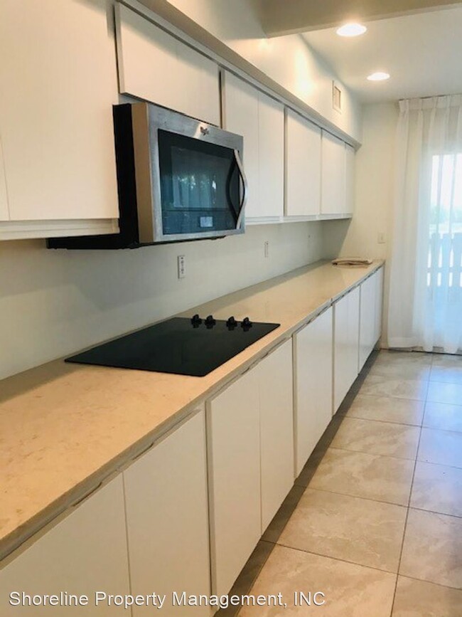 Foto del edificio - 2 br, 3 bath House - 527 Front Beach Drive