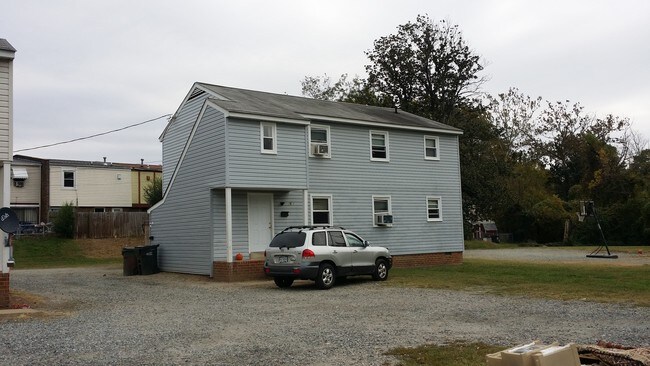 1612 Pollock St. - 1600-1612 Pollock St