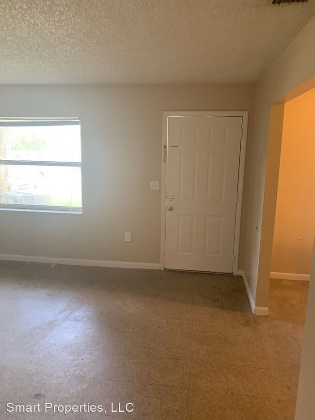 Building Photo - 2 br, 1.5 bath House - 2405 Idlewild Street